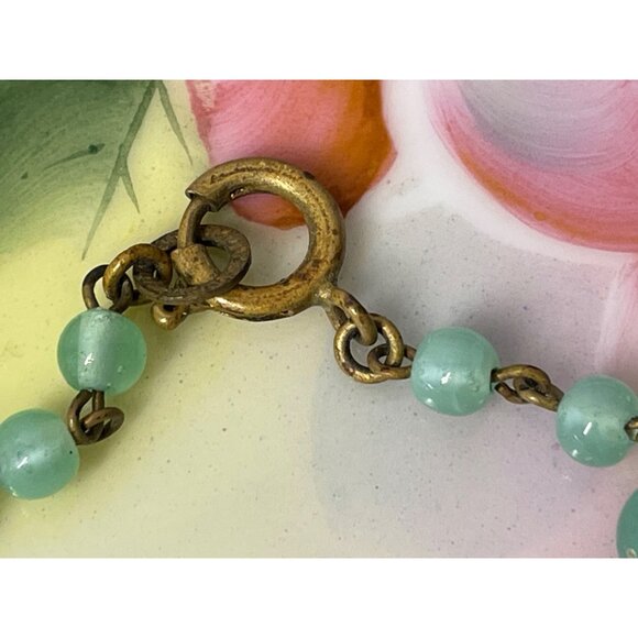 Vintage 1930s Green Molded Peking Glass Beaded Pendant Uranium Beads - Picture 5 of 16